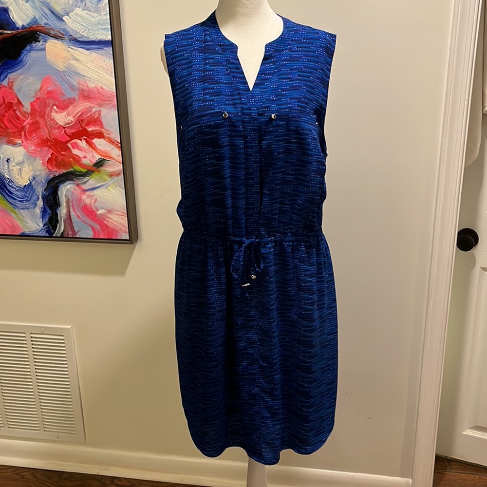 Sleeveless cobalt blue patterned dress. side pockets, waist band. XL (cut small)